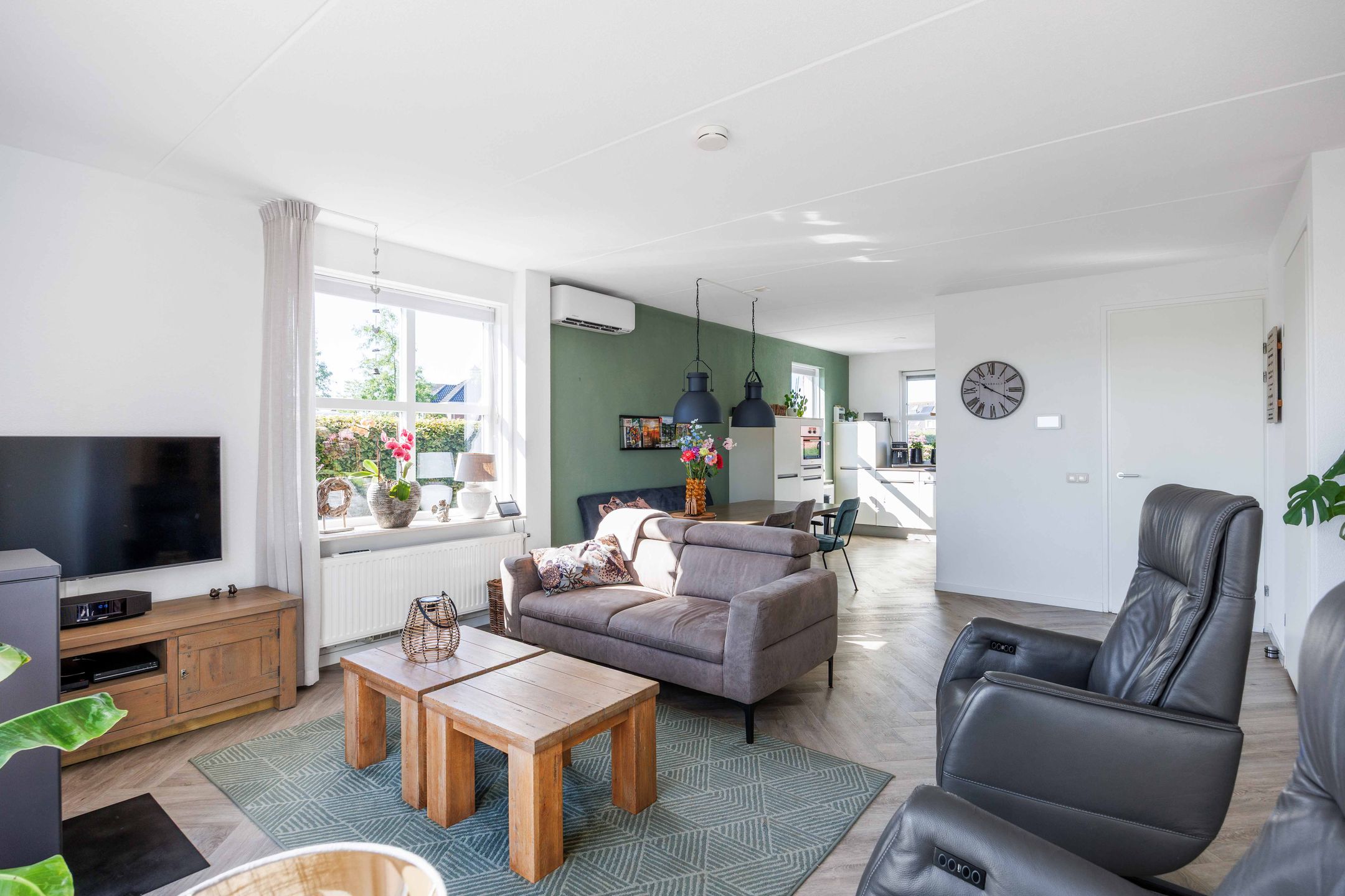 Foto 9 van J.H. Neuteboomlaan 5