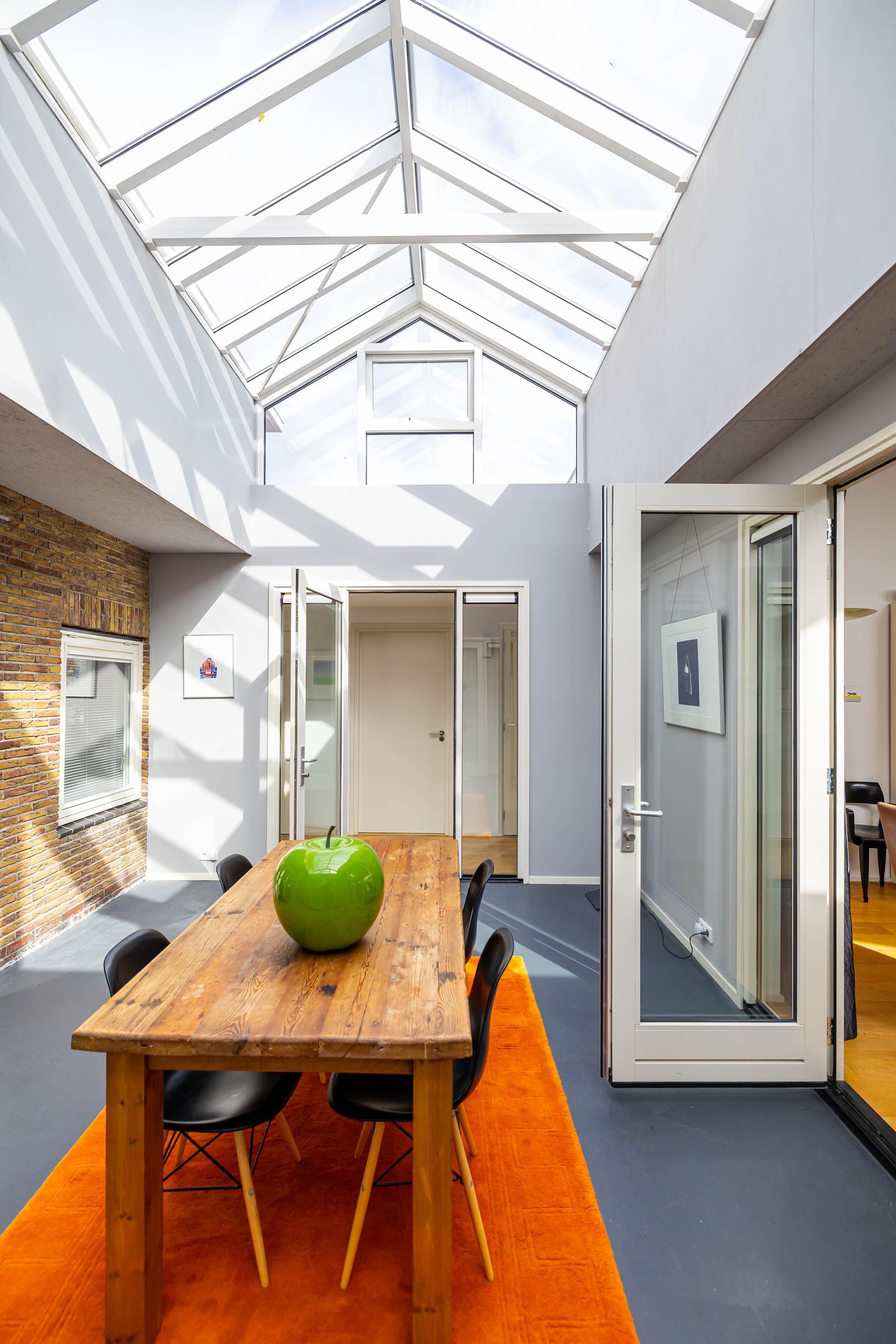 Foto 19 van Burg Geerlingstraat 17