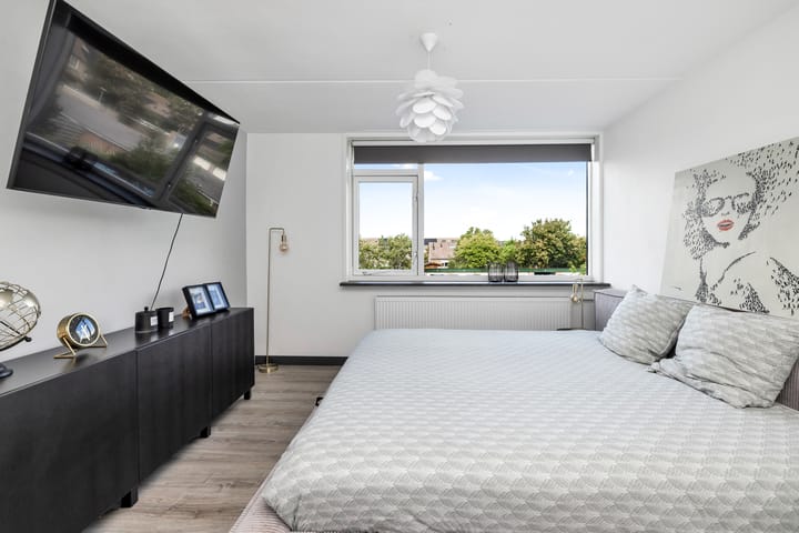 Photo 27 of Leliestraat 16