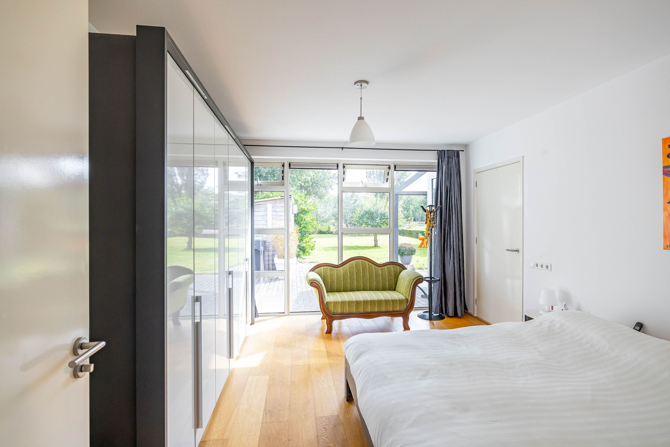 Foto 30 van Burg Geerlingstraat 17