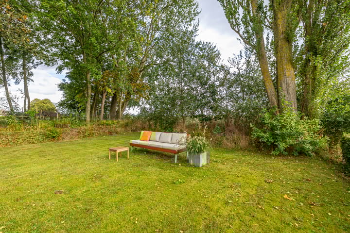 Foto 36 van Burg Geerlingstraat 17