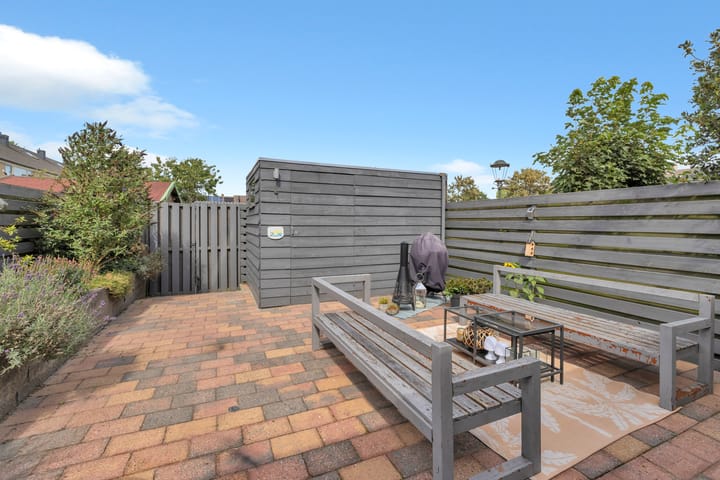 Photo 43 of Leliestraat 16