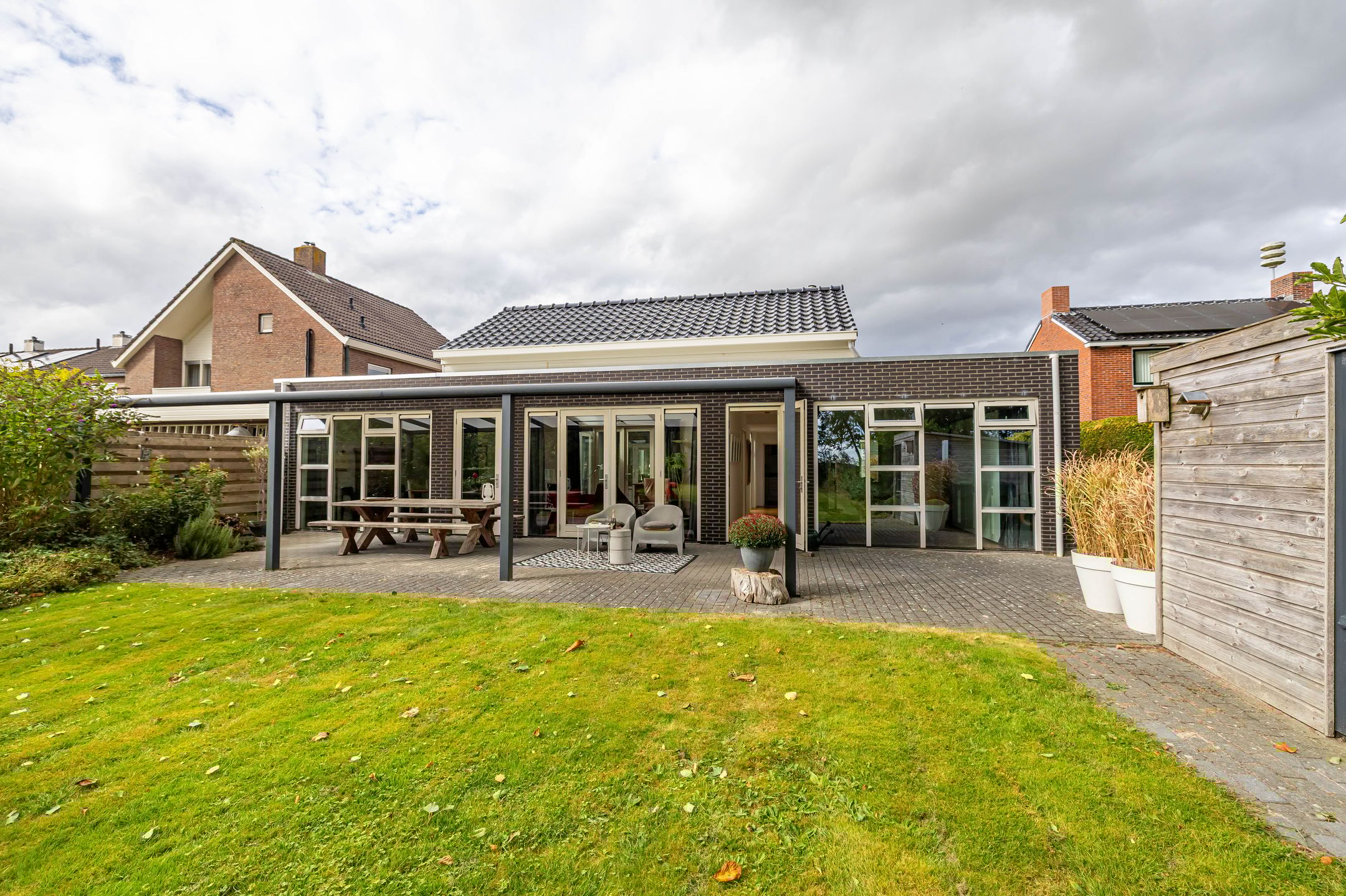 Foto 39 van Burg Geerlingstraat 17