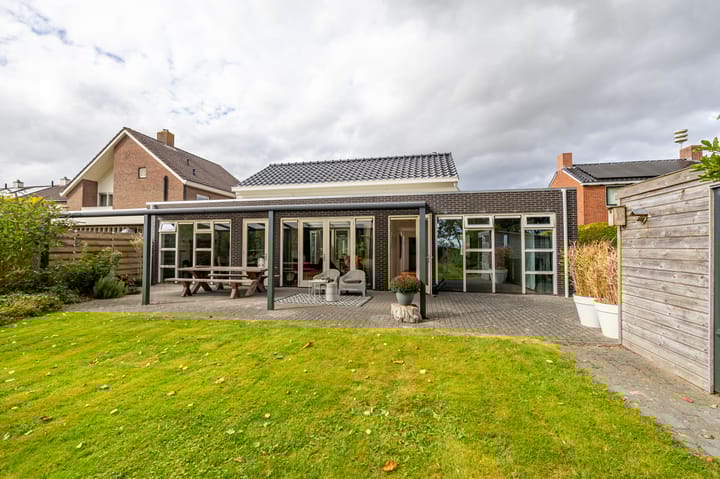 Foto 39 van Burg Geerlingstraat 17