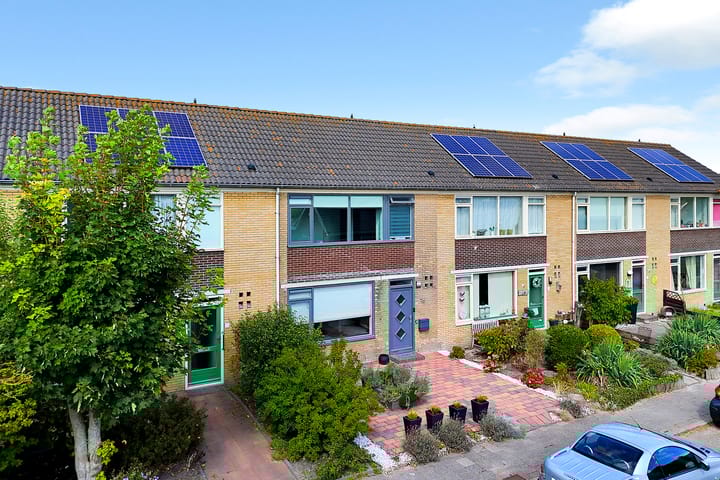 Photo 49 of Leliestraat 16