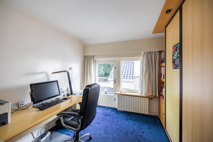 Foto 46 van Burg Geerlingstraat 17