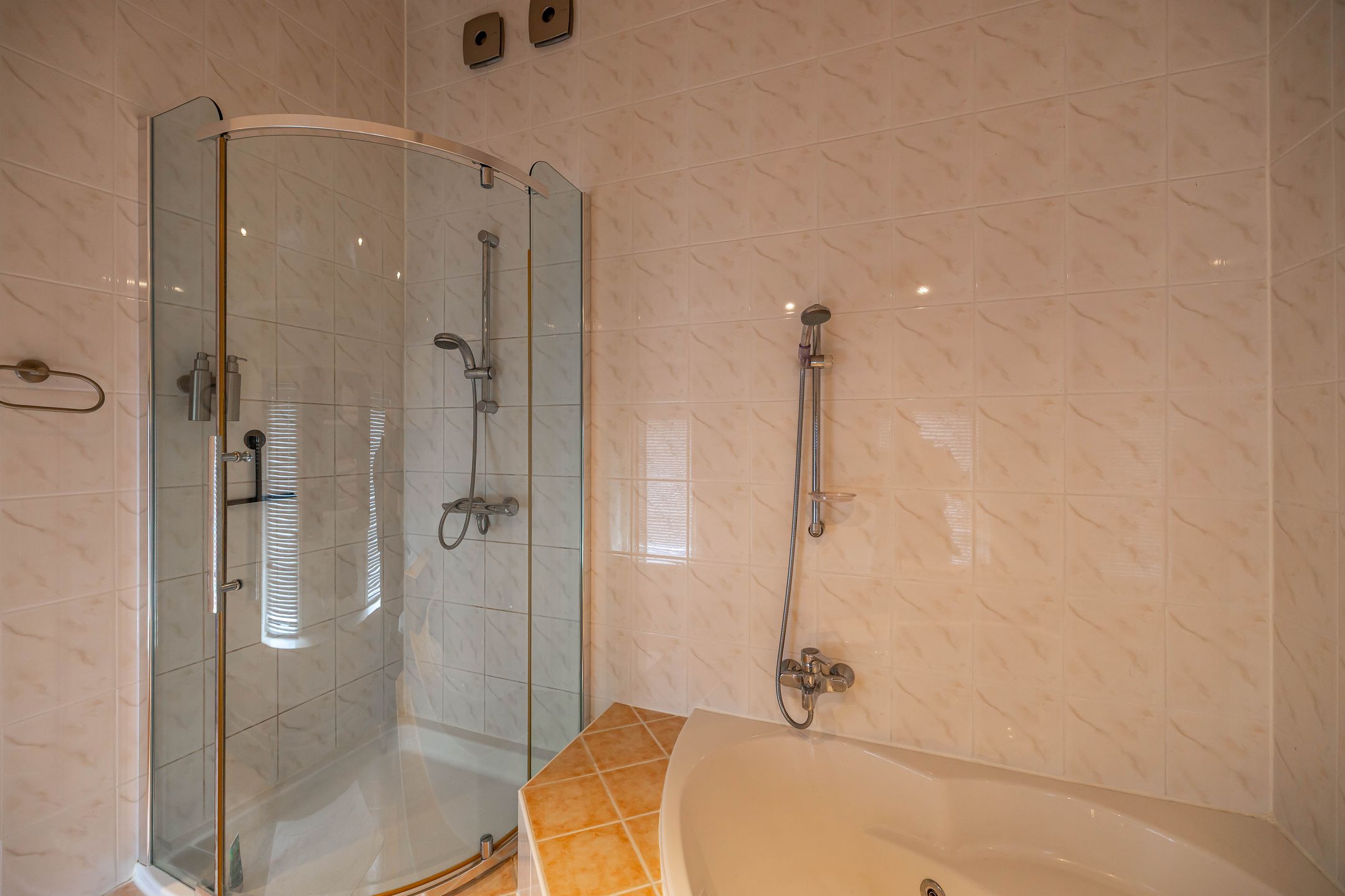 Foto 48 van Burg Geerlingstraat 17