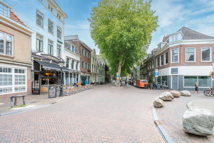 Foto 50 van Breedstraat 8-A