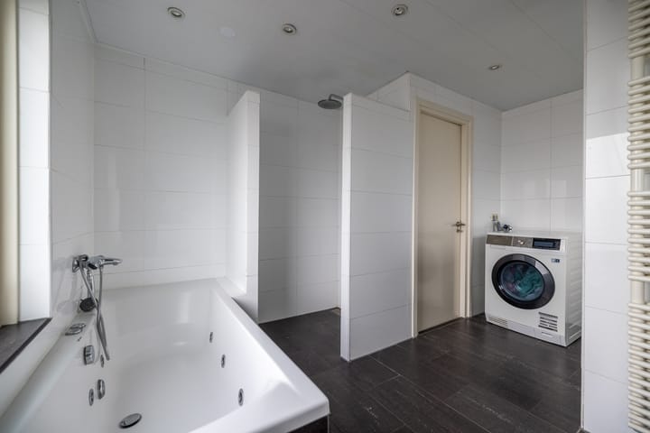 Foto 33 van Looiersweg 20