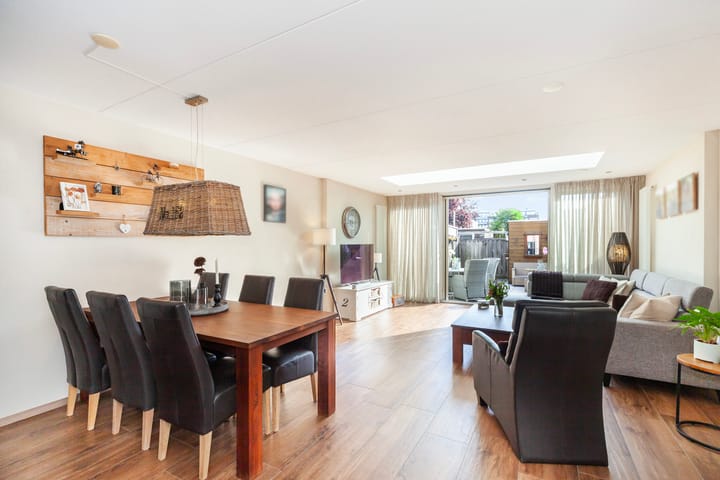 Foto 19 van van der Duynstraat 27