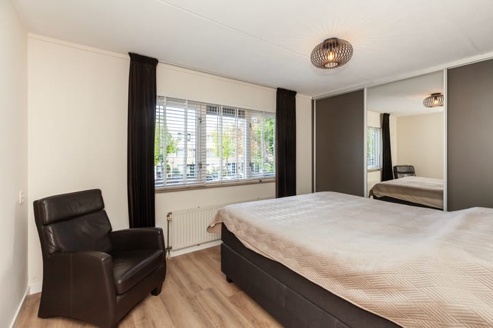 Foto 28 van van der Duynstraat 27