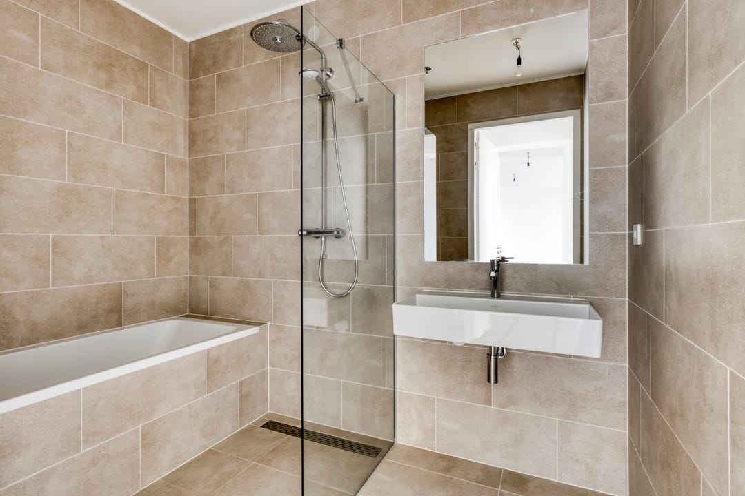 Foto 8 van Bercylaan 581