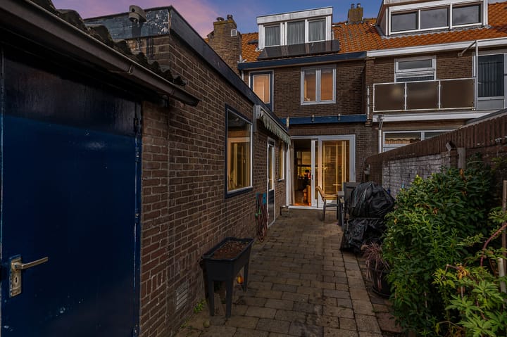 Photo 40 of Kamperfoelieplein 25