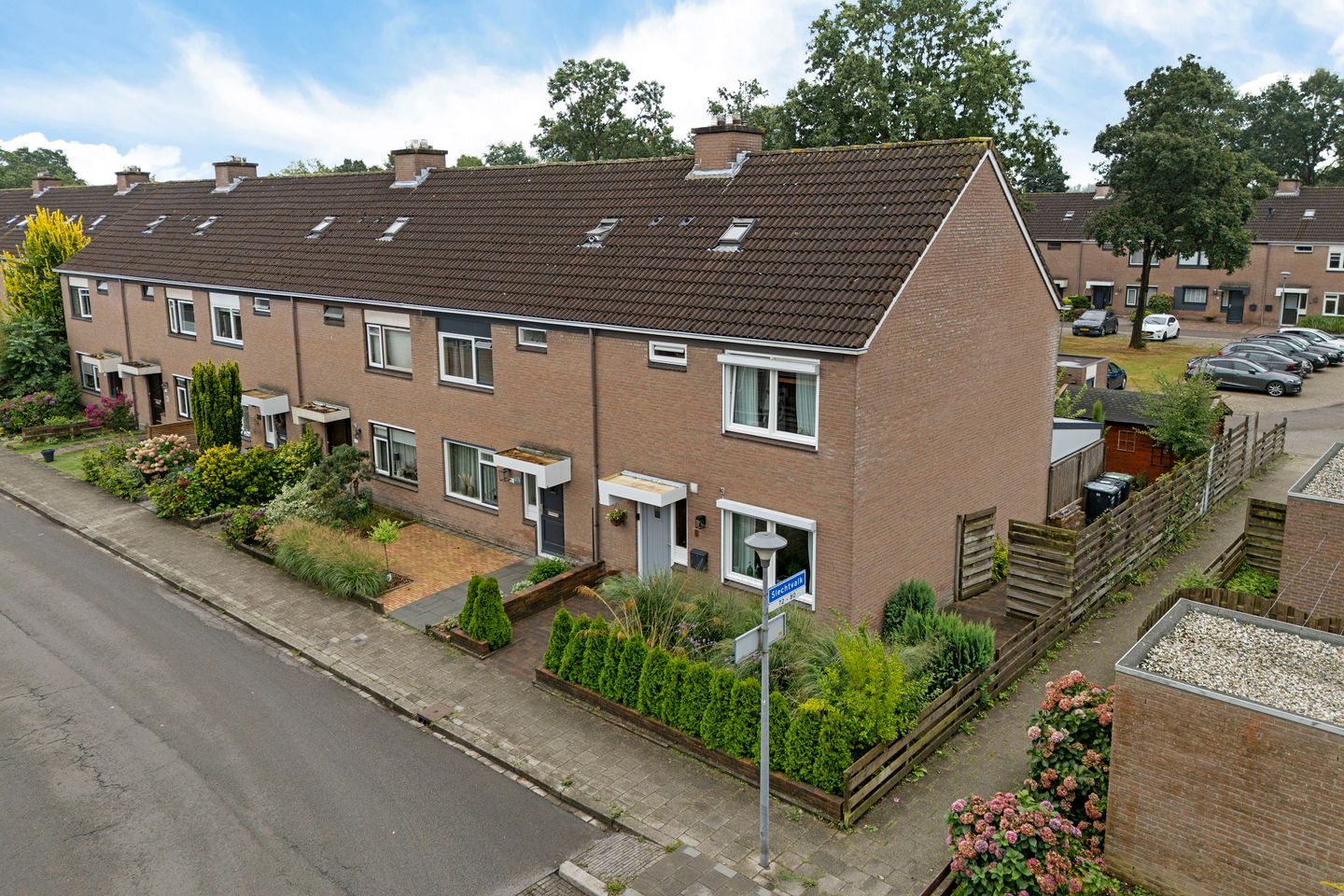 Foto 1 van Valkenveld 131