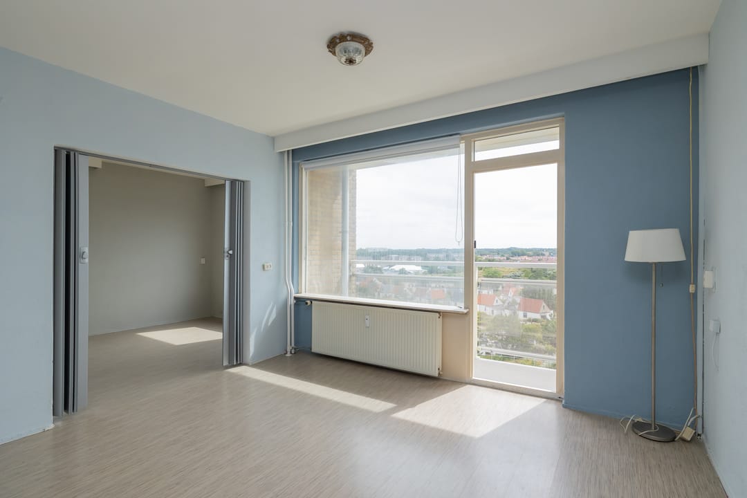 Photo 2 of Burgemeester van Alphenstraat 57-F15