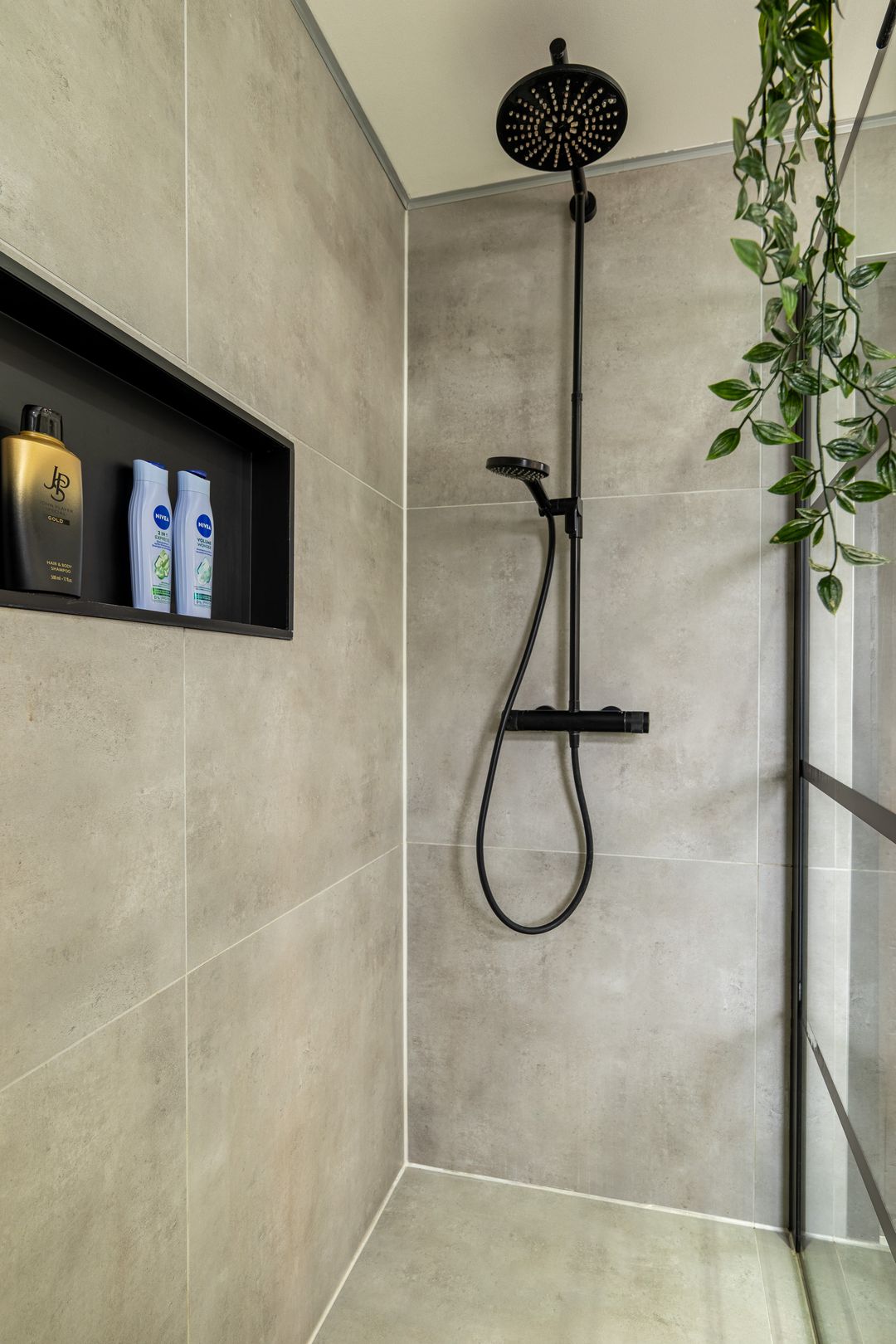 Photo 22 of Tegelstraat 4