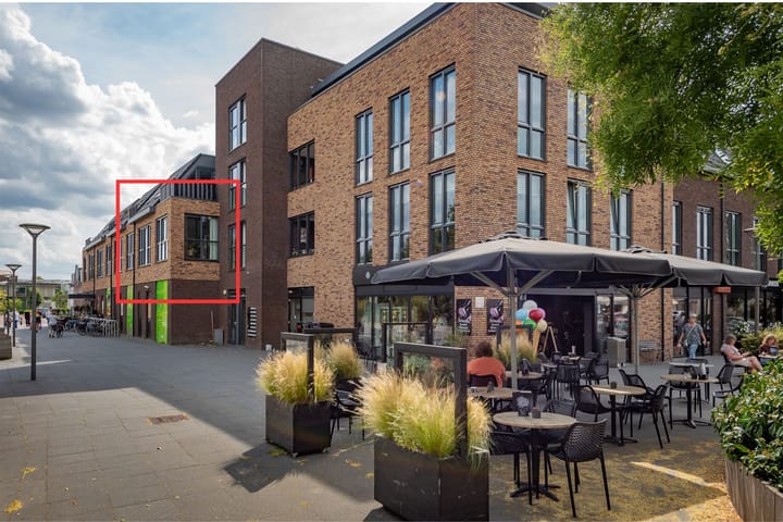 Photo 1 of Zuiderzeestraatweg 135-D