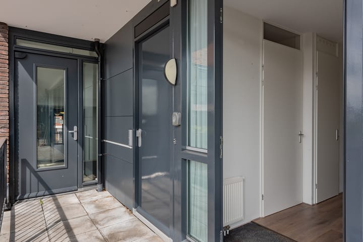 Photo 6 of Zuiderzeestraatweg 135-D