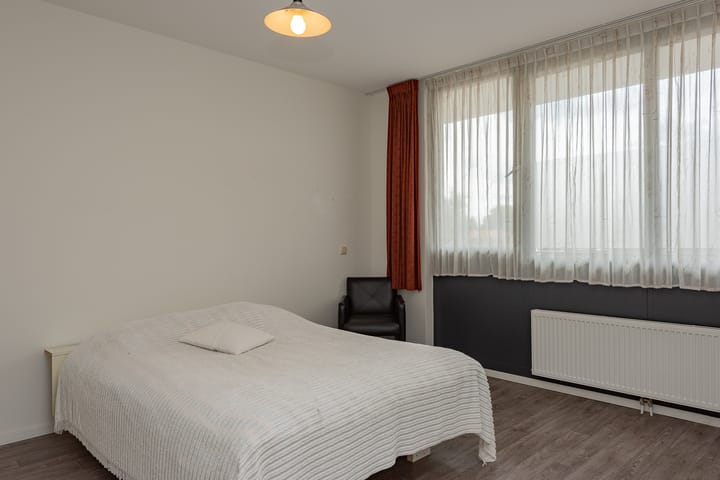 Photo 9 of Zuiderzeestraatweg 135-D