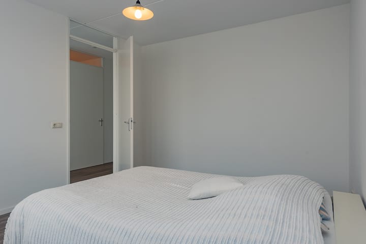 Photo 11 of Zuiderzeestraatweg 135-D