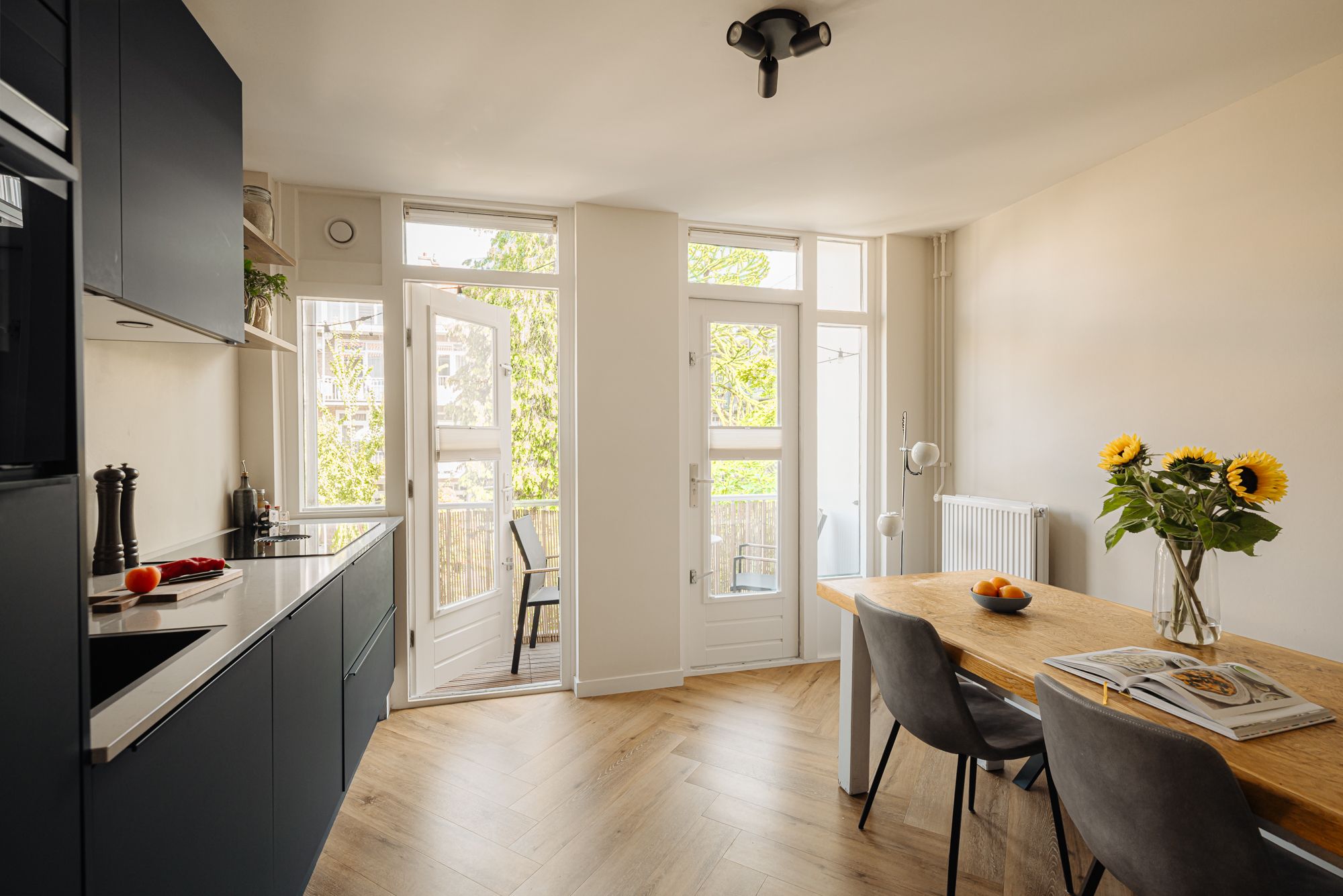 Photo 3 of Leiduinstraat 39-1