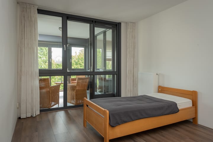 Photo 26 of Zuiderzeestraatweg 135-D