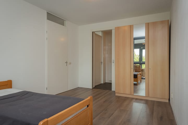 Photo 27 of Zuiderzeestraatweg 135-D