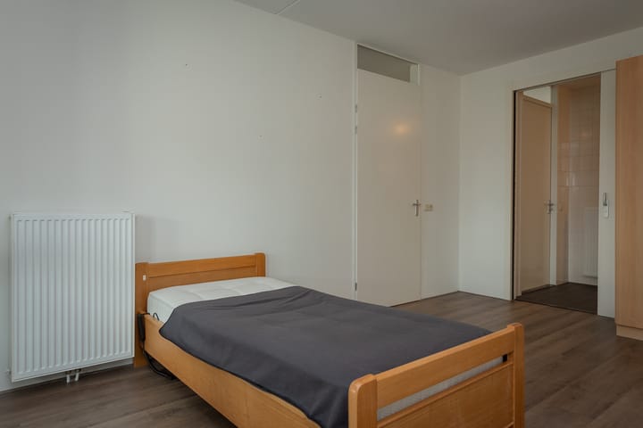 Photo 28 of Zuiderzeestraatweg 135-D