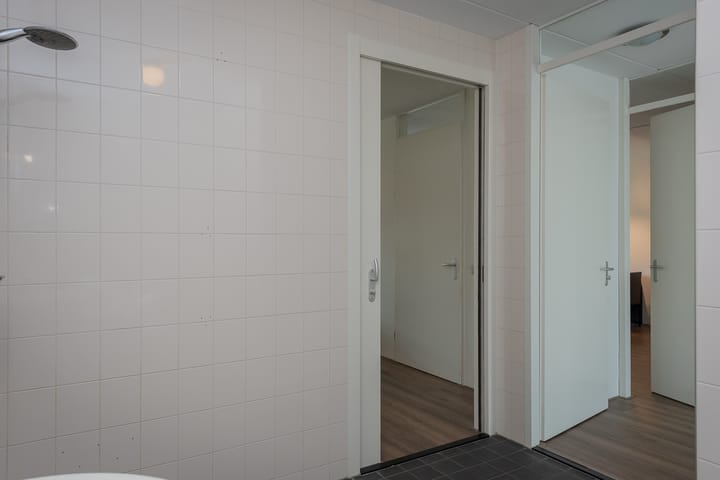 Photo 32 of Zuiderzeestraatweg 135-D