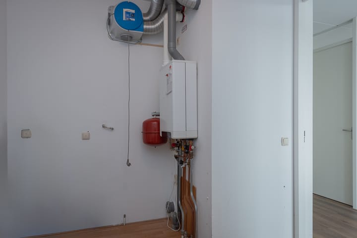 Photo 38 of Zuiderzeestraatweg 135-D