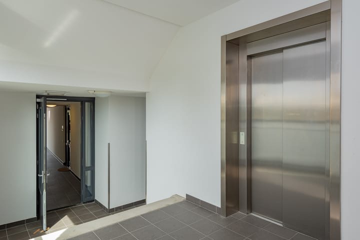 Photo 45 of Zuiderzeestraatweg 135-D