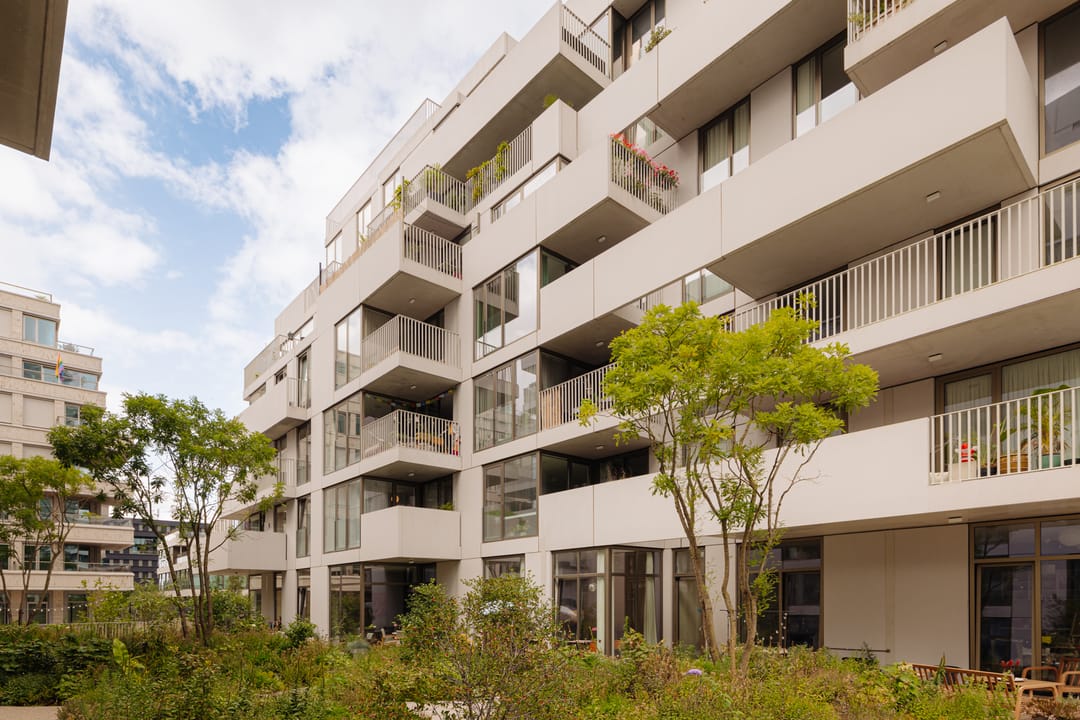 Photo 7 of Spadinalaan 421