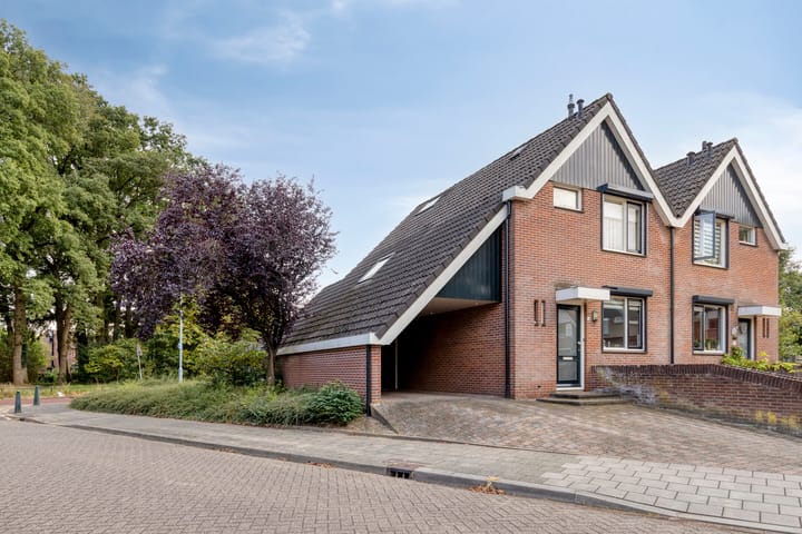 Foto 2 van de Savornin Lohmanstraat 1