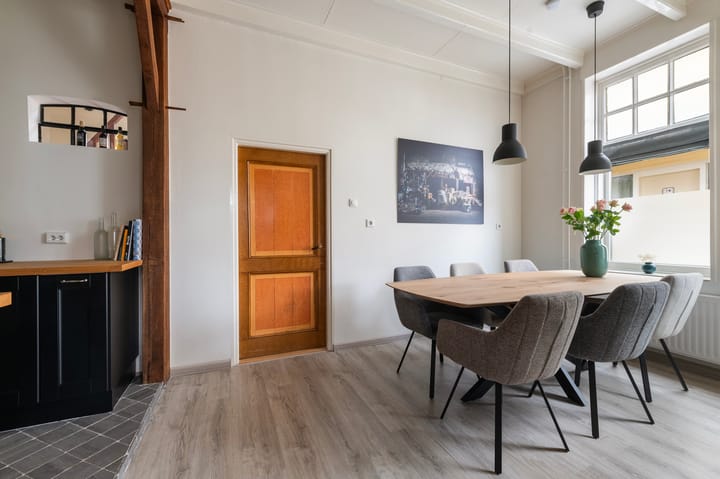 Foto 11 van Esstraat 77