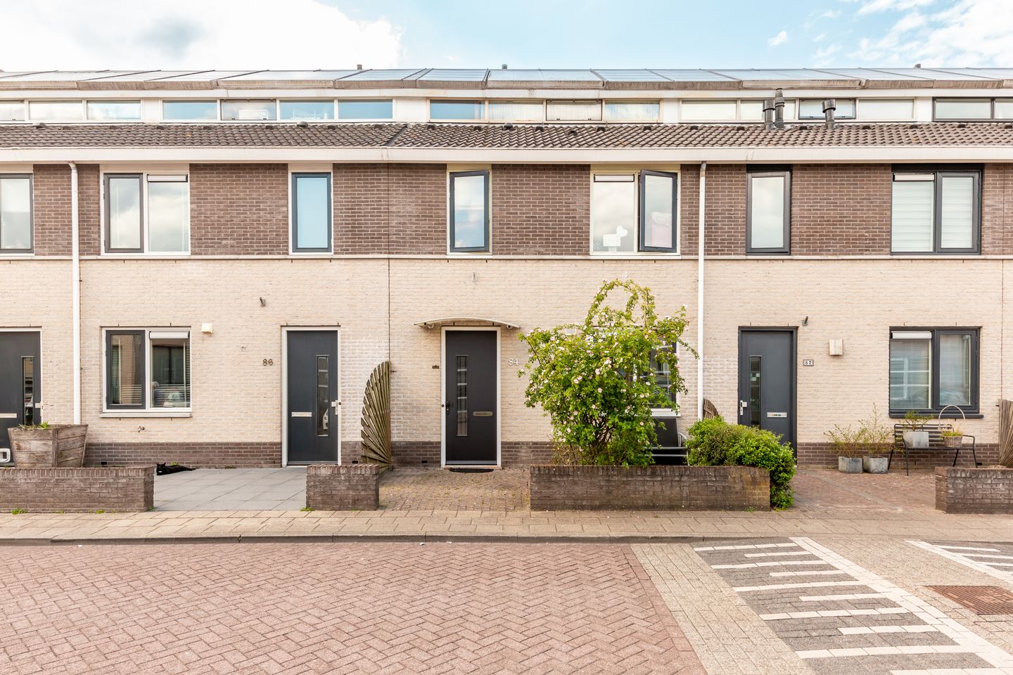 Foto 1 van Bazuindreef 84