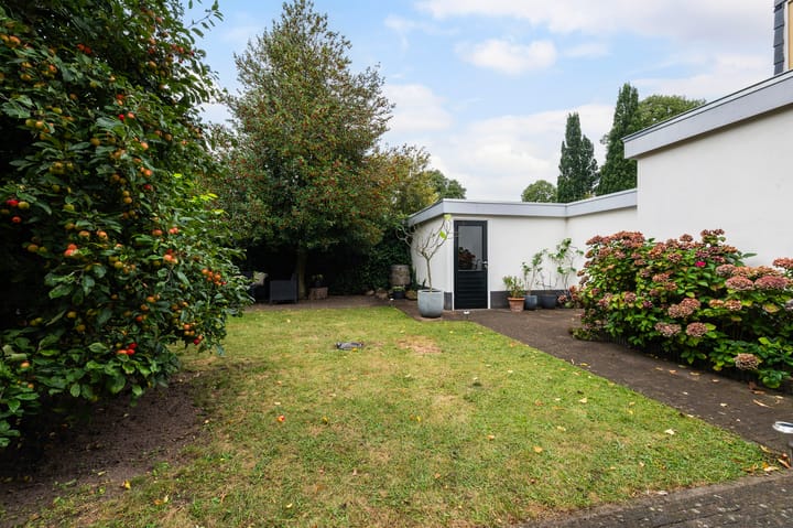 Foto 30 van Esstraat 77