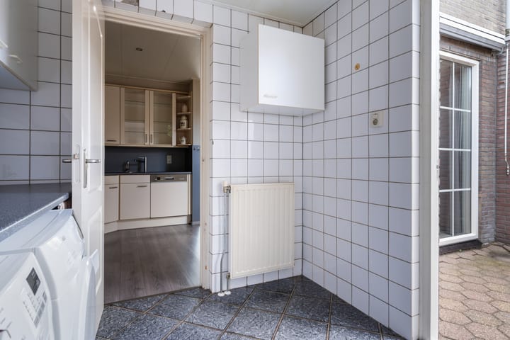 Foto 13 van Kanaalweg 50