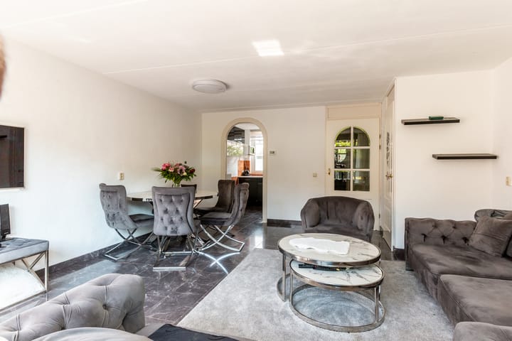 Foto 11 van Bazuindreef 84