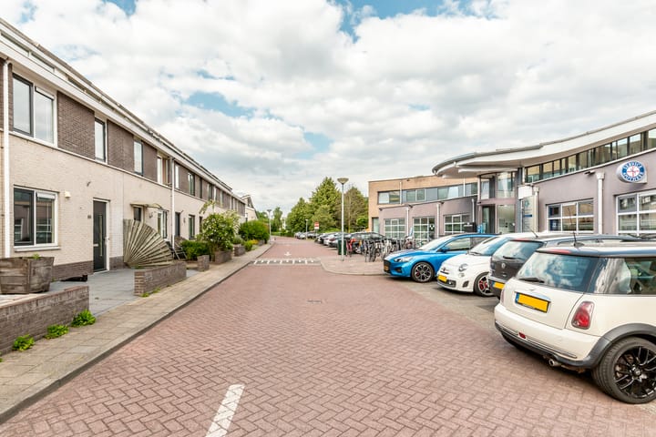 Foto 35 van Bazuindreef 84