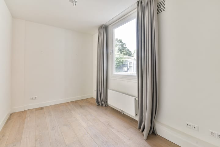 Foto 12 van Overtoom 129-A