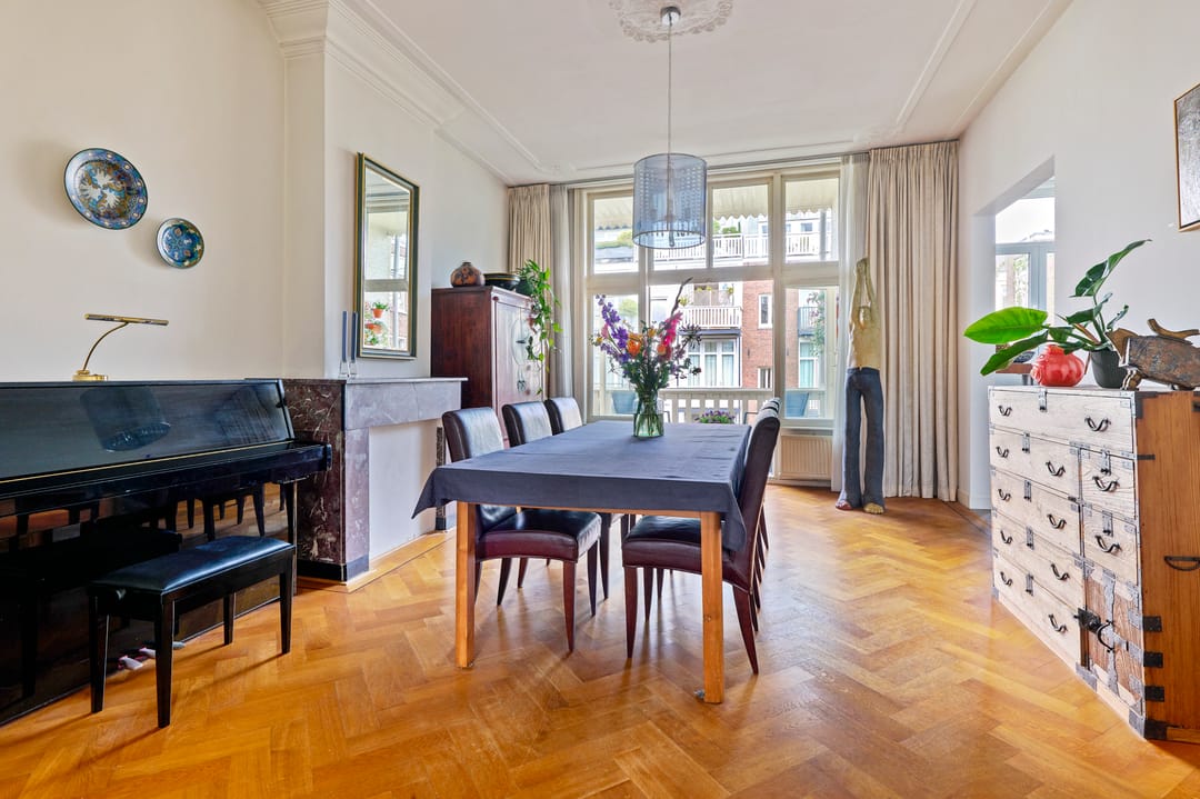 Photo 7 of Valeriusstraat 4-2