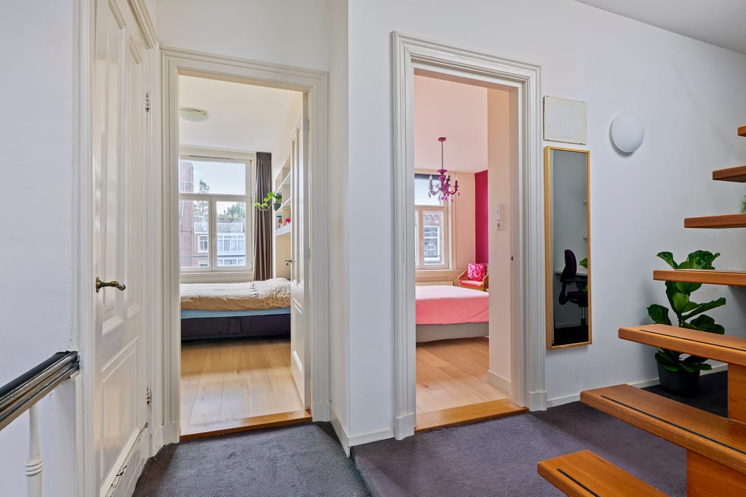 Photo 17 of Valeriusstraat 4-2