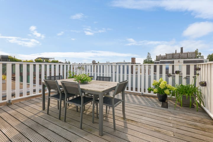 Foto 29 van Valeriusstraat 4-2