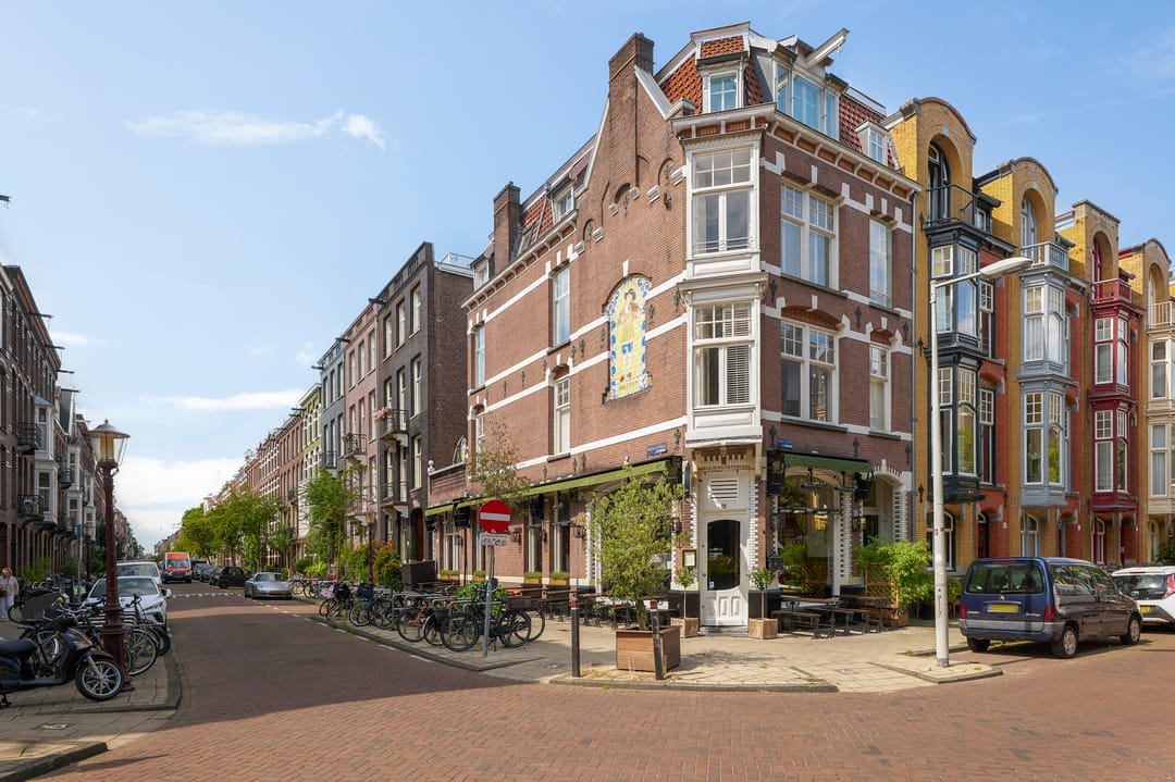 Photo 32 of Valeriusstraat 4-2