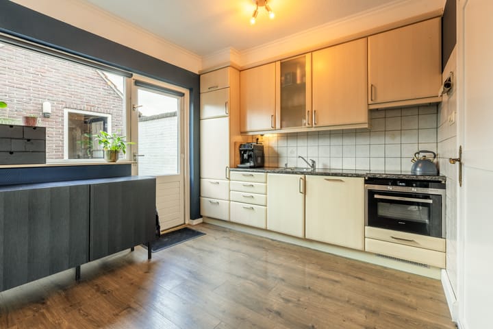 Photo 15 of Kardinaal de Jongstraat 3