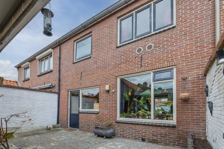 Photo 42 of Kardinaal de Jongstraat 3