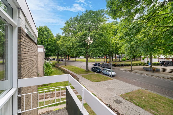 Photo 24 of Bachstraat 5