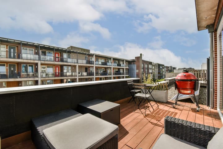 Photo 16 of Edward Masseystraat 3