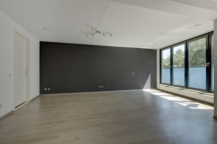 Foto 8 van Draaiom 16