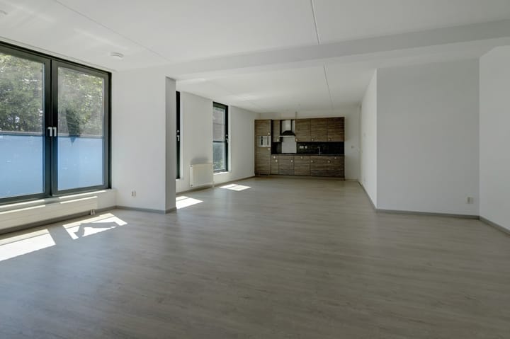 Foto 10 van Draaiom 16